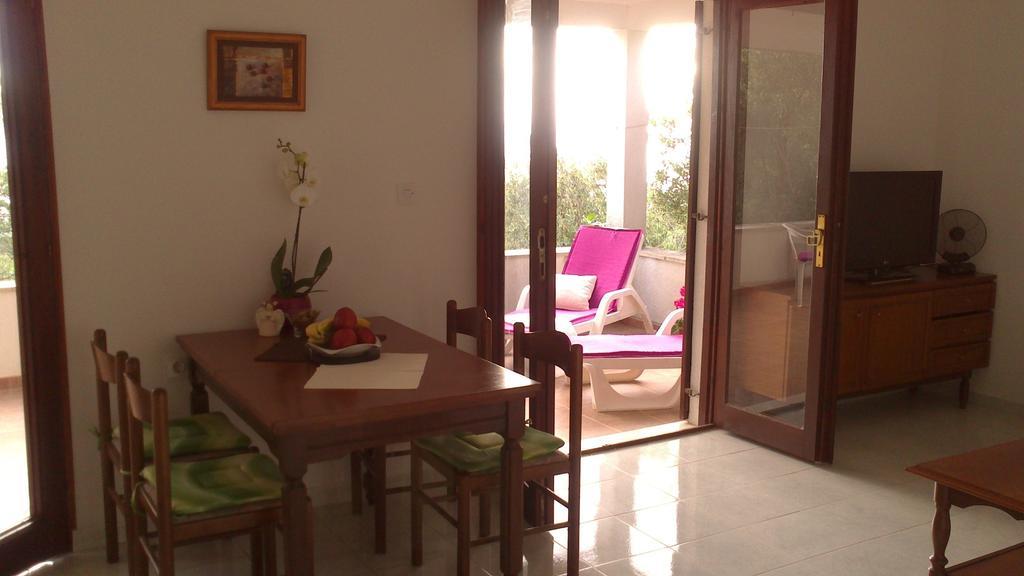 Holiday Home Oliveta Brela Quarto foto